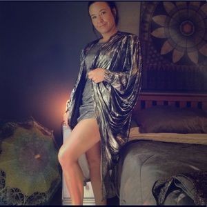 80’s metallic silver and black wrap